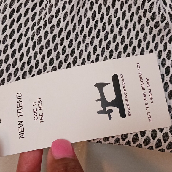 Pants - Picture 7 of 8